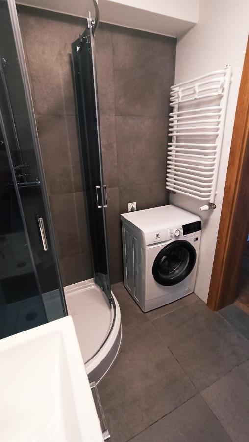 Jurajska Plaza - Nowoczesny Apartament Z Osobna Sypialnia, Parking Gratis - Kielce Esterno foto